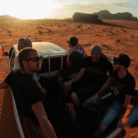 Wadi Rum Secrets Camp מראה חיצוני תמונה