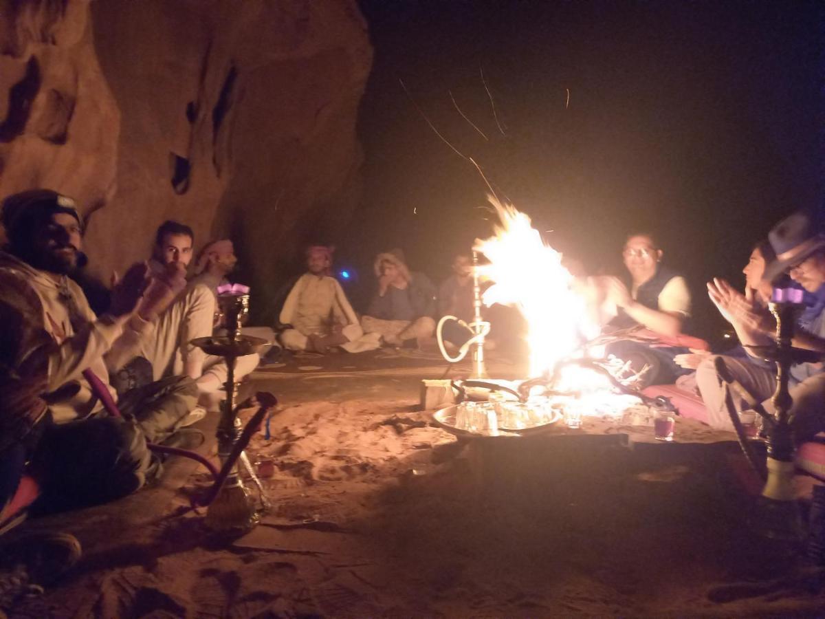 Wadi Rum Secrets Camp מראה חיצוני תמונה