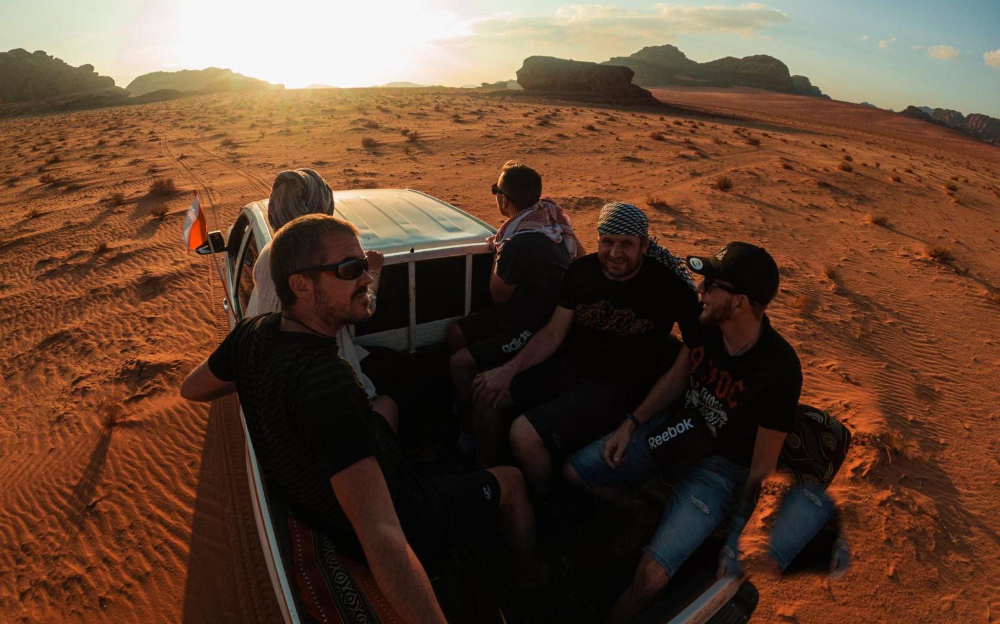 Wadi Rum Secrets Camp מראה חיצוני תמונה